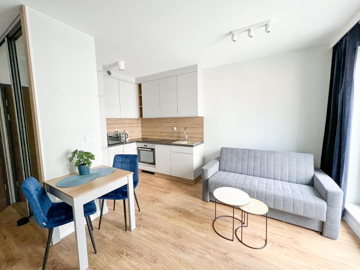 Star4You II Apartments Wrocław Extérieur photo