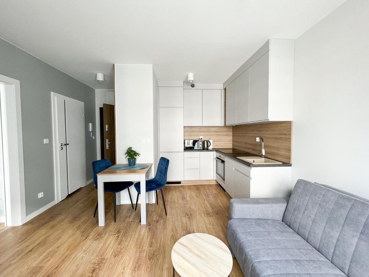 Star4You II Apartments Wrocław Extérieur photo