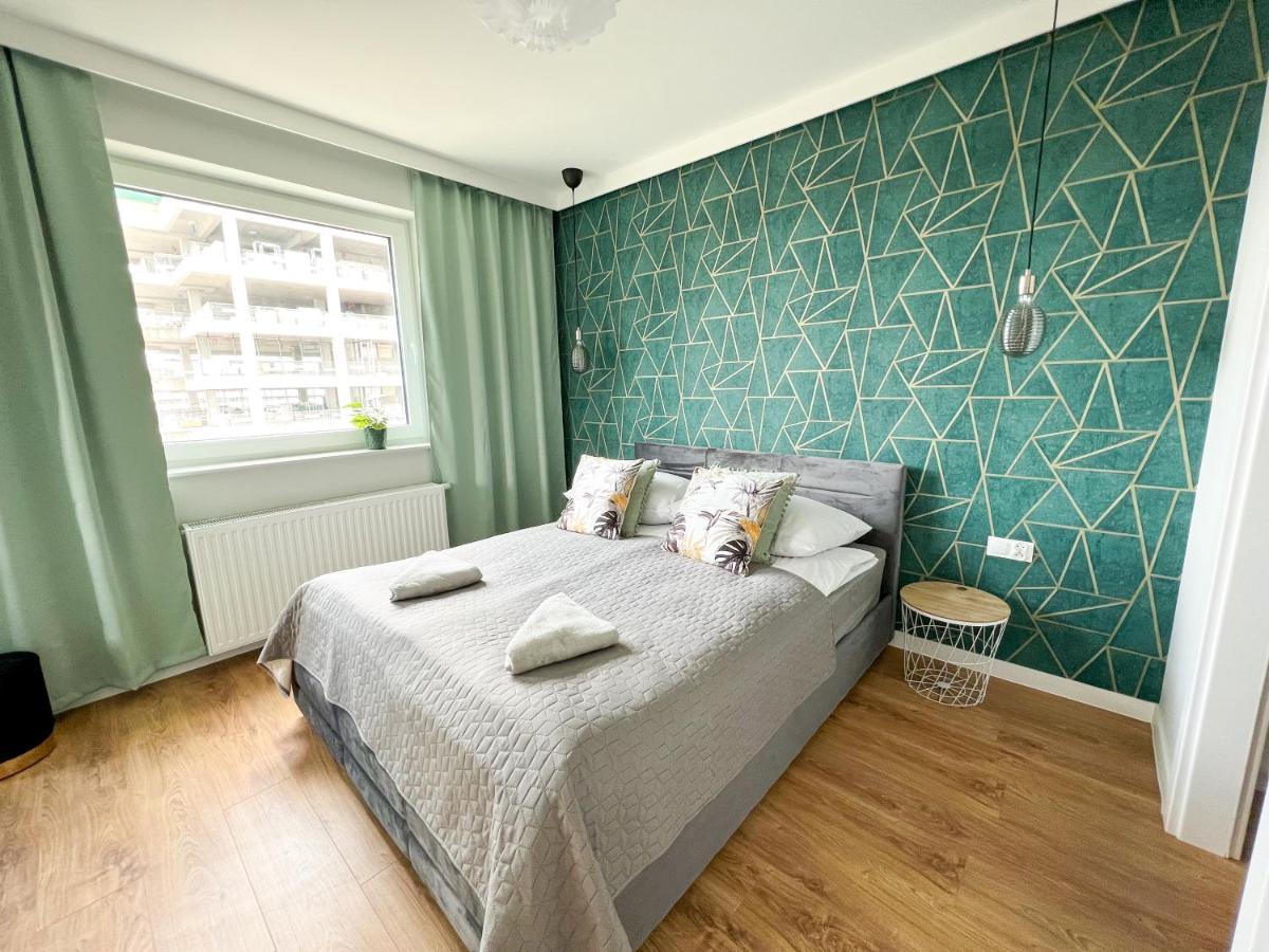 Star4You II Apartments Wrocław Extérieur photo